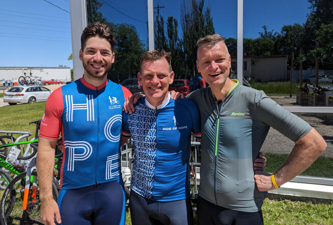 Dan Wes (Green Route Cycling Club), Darrel Fox (Terry Fox Foundation), Steph Durocher (Red River Cycling Club)